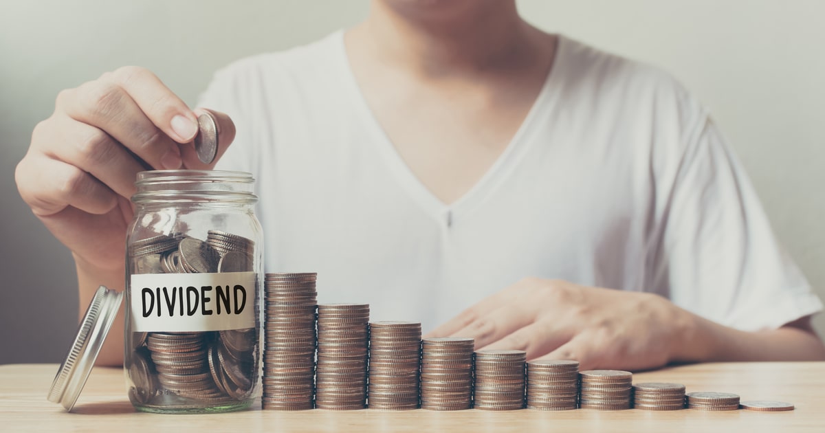 Collecting Dividend Payments in a Jar